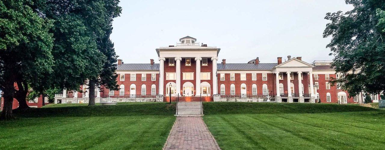 The Blackburn Inn And Conference Center Staunton Exteriör bild